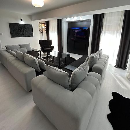 Sandev Apartments Black&White Štip Exterior foto