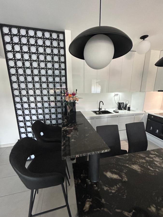 Sandev Apartments Black&White Štip Exterior foto