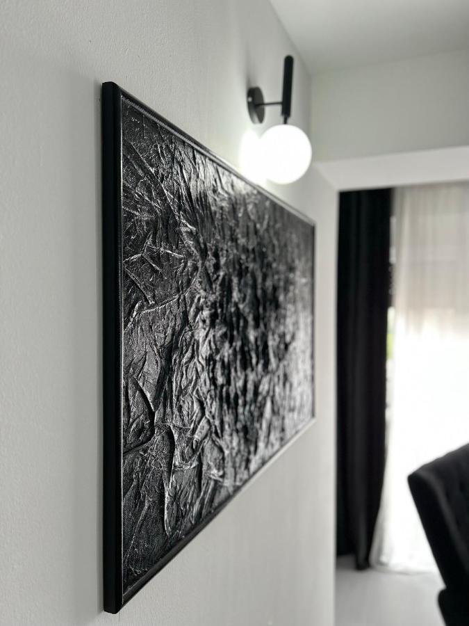 Sandev Apartments Black&White Štip Exterior foto
